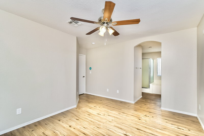 1,870/Mo, 5493 S Via Guayaquil Tucson, AZ 85706 Main Bedroom View 2