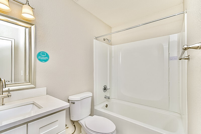 1,870/Mo, 5493 S Via Guayaquil Tucson, AZ 85706 Bathroom View