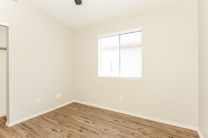 2,055/Mo, 2386 S Saint Thomas Aquinas Dr Tucson, AZ 85713 Bedroom View 2