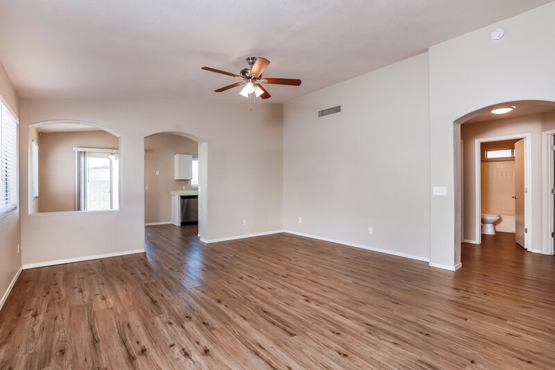 1,715/Mo, 9009 E Kinross Dr Tucson, AZ 85730 Living Room View