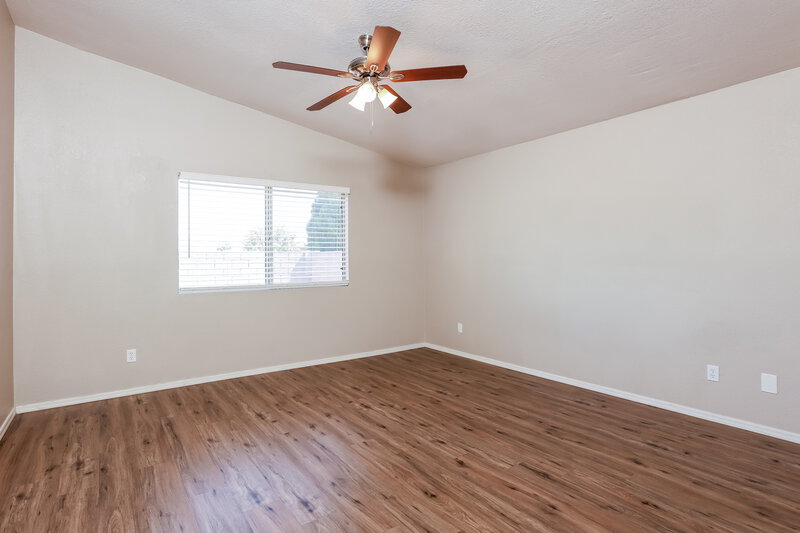 1,715/Mo, 9009 E Kinross Dr Tucson, AZ 85730 Main Bedroom View