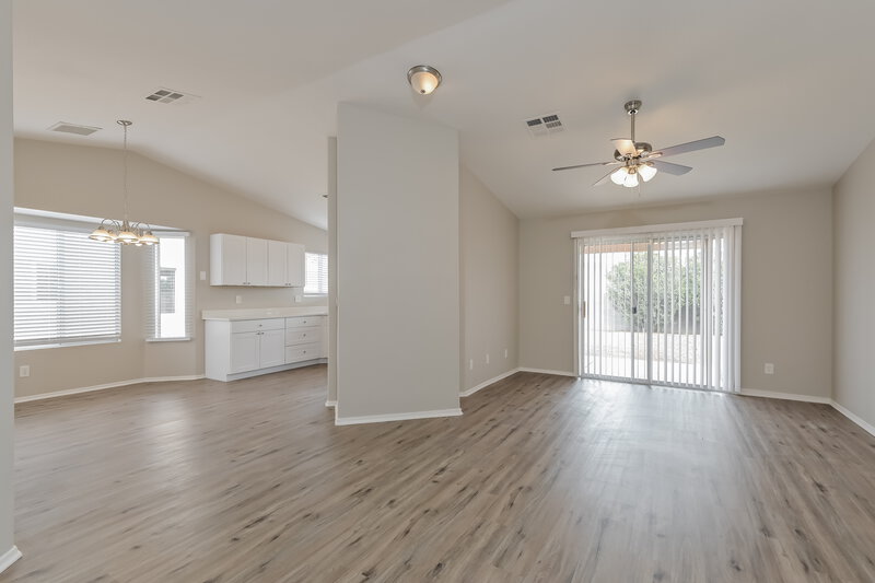 1,790/Mo, 8829 E Eagle Creek Dr Tucson, AZ 85730 Living Room View