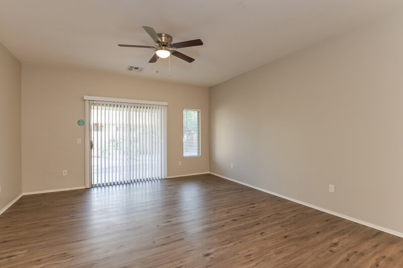 1,840/Mo, 405 E Placita Nodo Sahuarita, AZ 85629 Living Room View 2