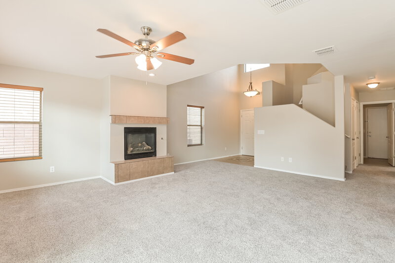 1,950/Mo, 641 W Emerald Key Drive Green Valley, AZ 85614 Living Room View