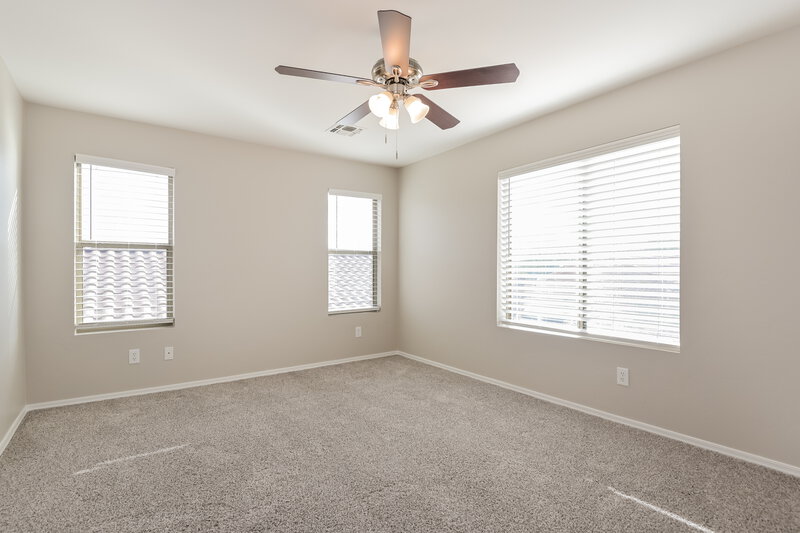 1,950/Mo, 641 W Emerald Key Drive Green Valley, AZ 85614 Main Bedroom View