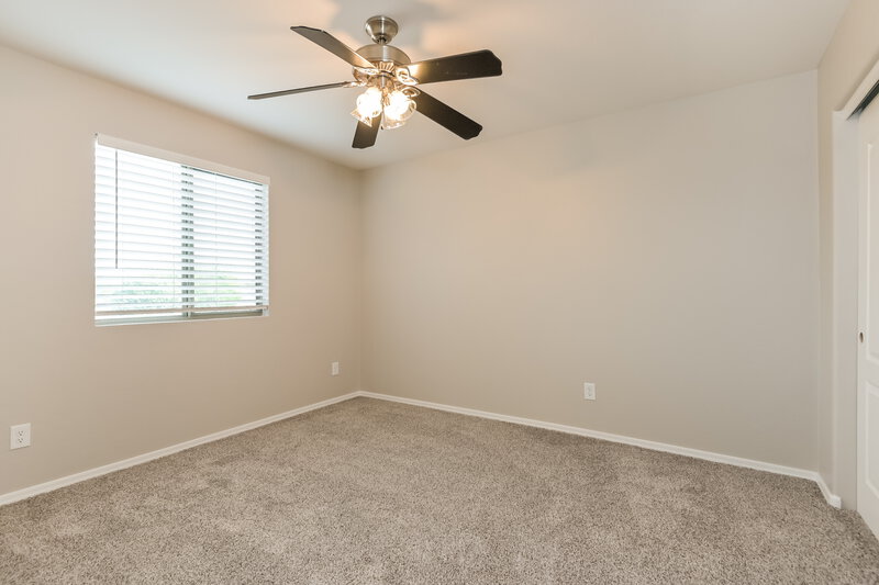1,950/Mo, 641 W Emerald Key Drive Green Valley, AZ 85614 Bedroom View 3