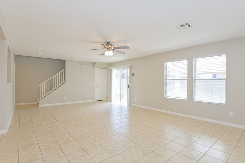 2,860/Mo, 1552 E Maryland Place Tucson, AZ 85706 Living Room View 2