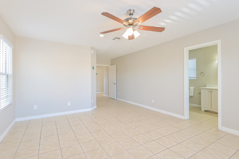 2,860/Mo, 1552 E Maryland Place Tucson, AZ 85706 Main Bedroom View 2