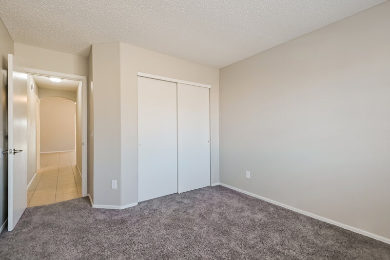 1,750/Mo, 1809 W Rue De La Montagne Tucson, AZ 85746 Bedroom View 2