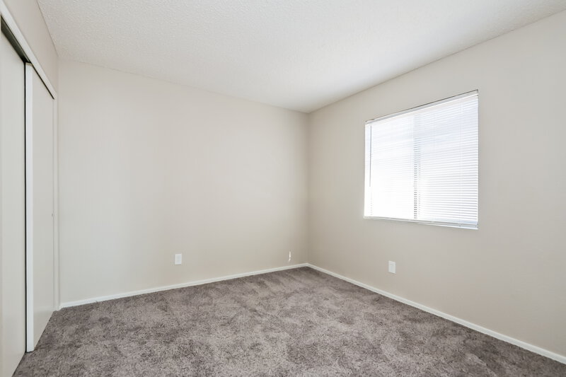 1,750/Mo, 1809 W Rue De La Montagne Tucson, AZ 85746 Bedroom View 3