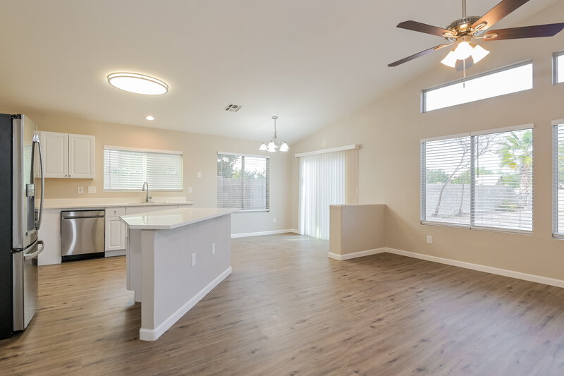 2,580/Mo, 9511 E Placita Elemental Tucson, AZ 85747 Living Room View