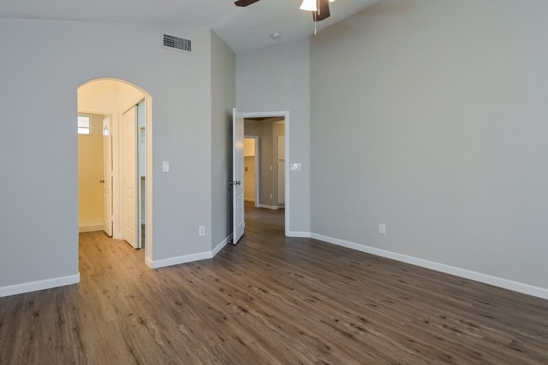 2,580/Mo, 9511 E Placita Elemental Tucson, AZ 85747 Main Bedroom View 2