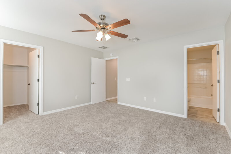 1,810/Mo, 1123 W Calle del Libro Dorado Sahuarita, AZ 85629 Main Bedroom View