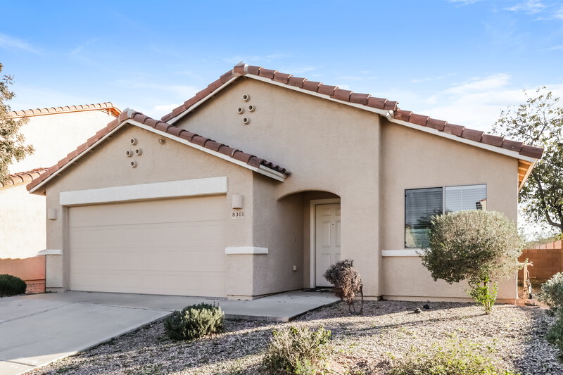 1,690/Mo, 8301 W Melanitta Dr Tucson, AZ 85757 Front View