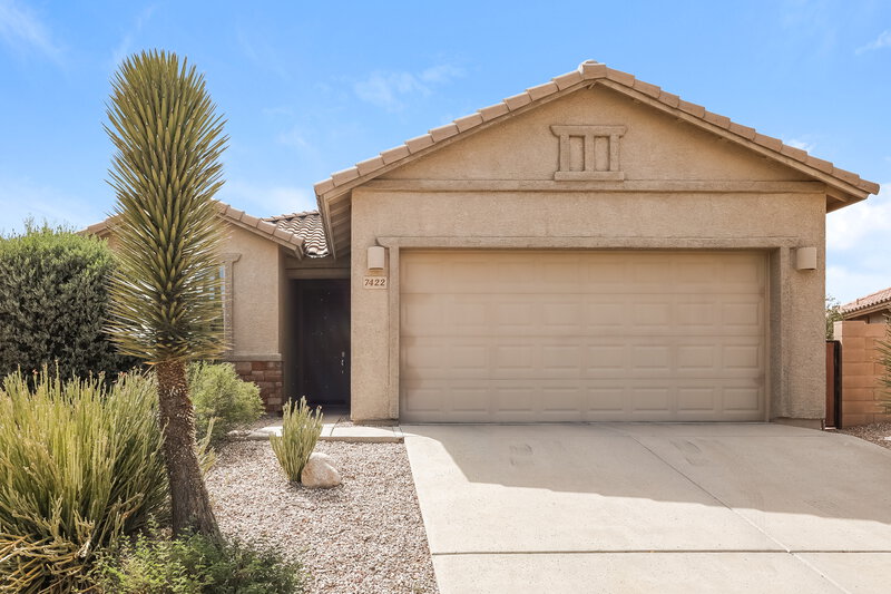 1,630/Mo, 7422 S Salt Water Dr Tucson, AZ 85757 External View