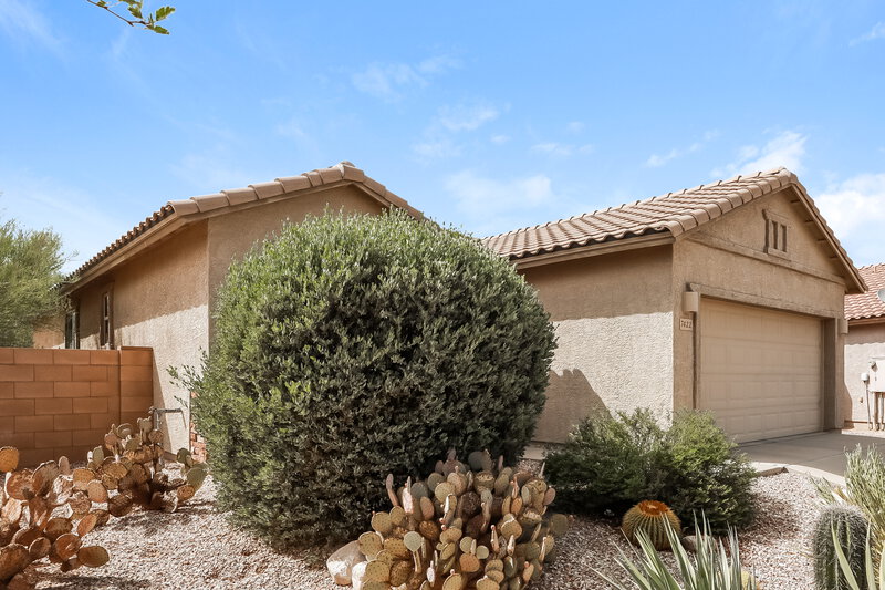 1,630/Mo, 7422 S Salt Water Dr Tucson, AZ 85757 Front View