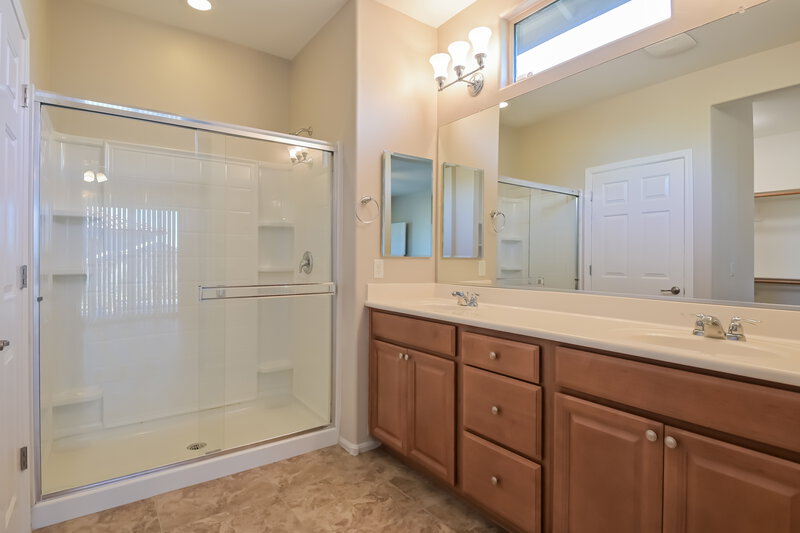 2,020/Mo, 7422 S Salt Water Dr Tucson, AZ 85757 Main Bathroom View