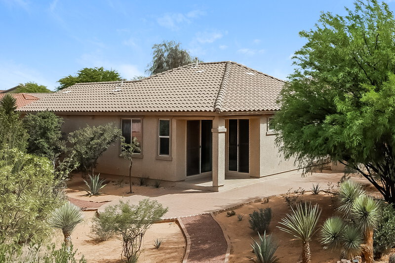 1,630/Mo, 7422 S Salt Water Dr Tucson, AZ 85757 Rear View 2