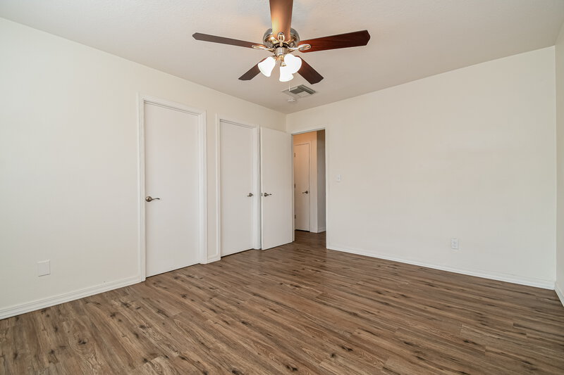 1,835/Mo, 1417 S Lynx Drive Tucson, AZ 85713 Main Bedroom View 2