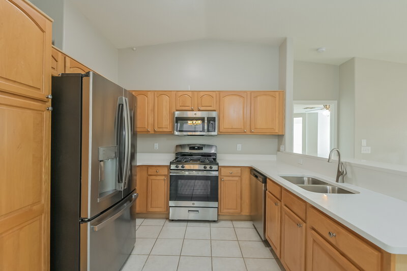 2,290/Mo, 7852 S Danforth Ave Tucson, AZ 85747 Kitchen View