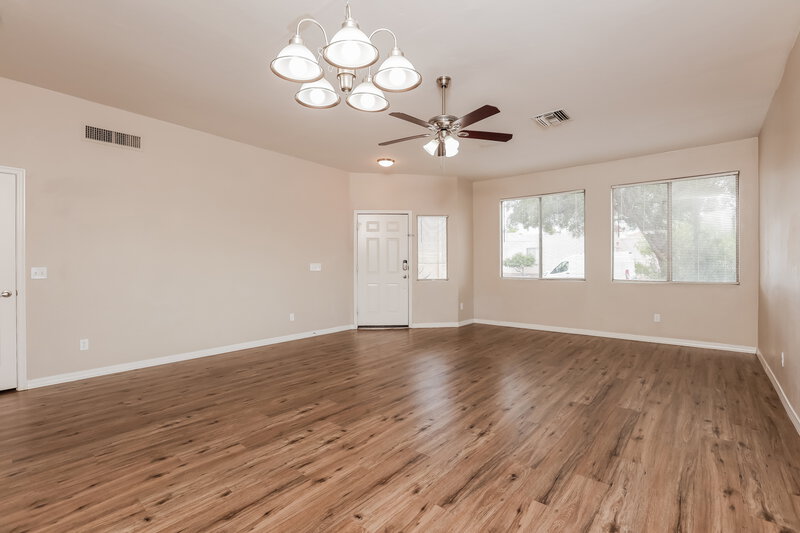 2,015/Mo, 1534 W Churchill Place Tucson, AZ 85746 Dining Room View