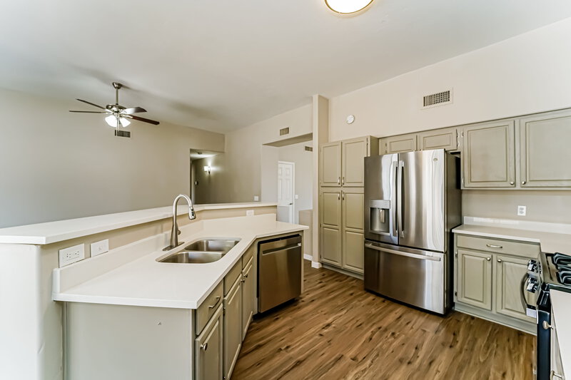 2,225/Mo, 1534 W Churchill Place Tucson, AZ 85746 Misc View 5