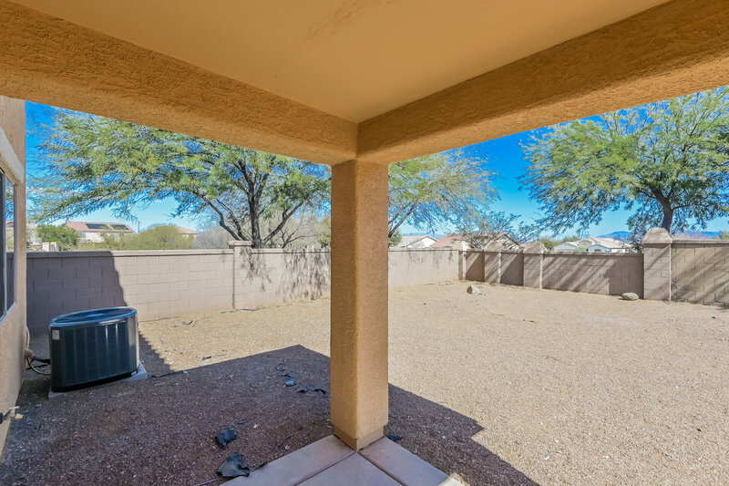 2,480/Mo, 14289 S Camino El Galan Sahuarita, AZ 85629 Rear View