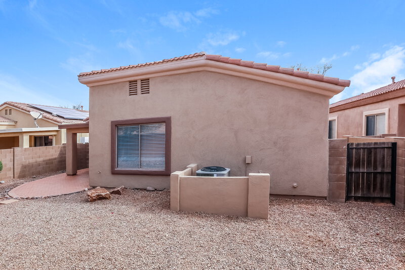 1,775/Mo, 14430 S Camino Tierra Monte Sahuarita, AZ 85629 Rear View