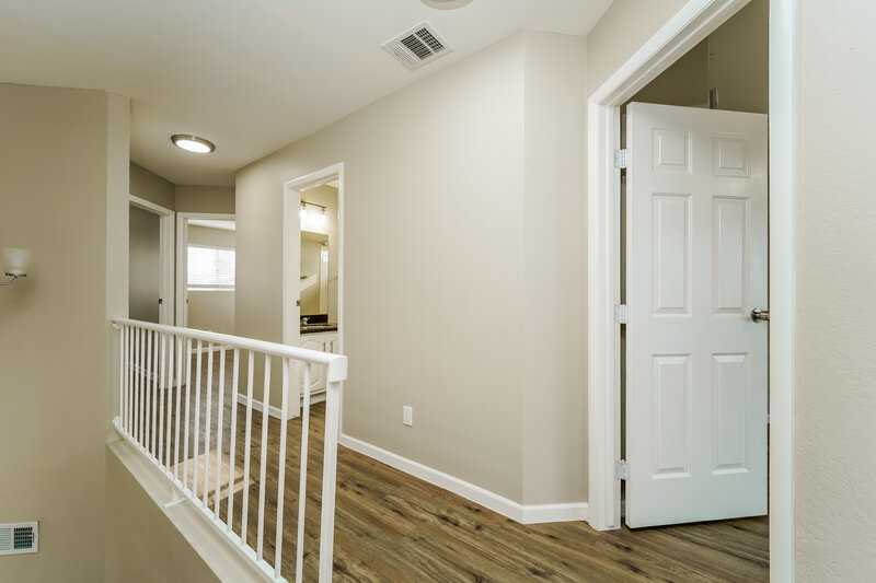 1,985/Mo, 4361 W Bunk House Rd Tucson, AZ 85741 Landing View