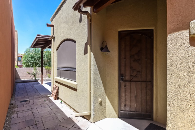 2,065/Mo, 8733 E Perry Park Cir Tucson, AZ 85730 Front Entrance View