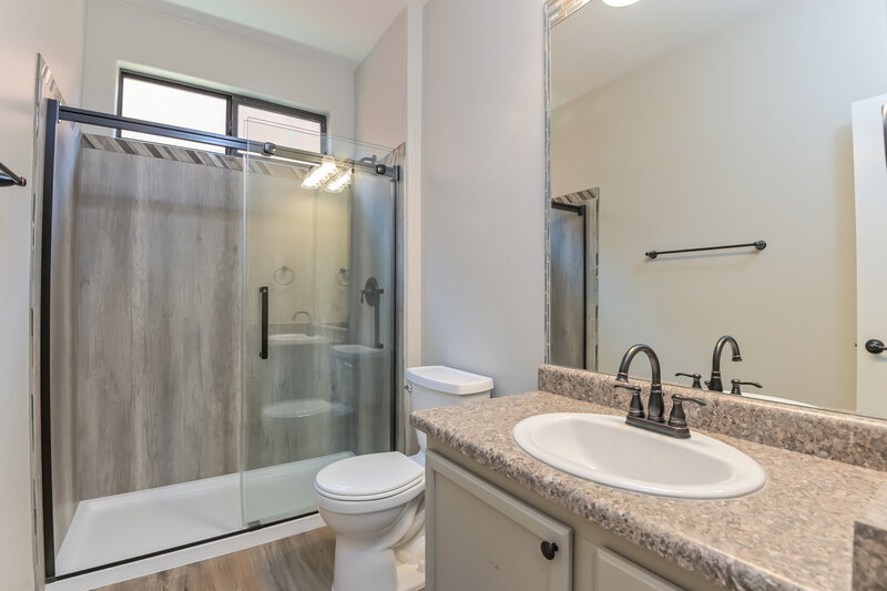 2,065/Mo, 8733 E Perry Park Cir Tucson, AZ 85730 Main Bathroom View 2