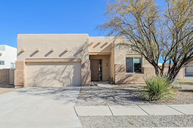 2,075/Mo, 7938 W Hawk Eagle Ct Tucson, AZ 85757 External View