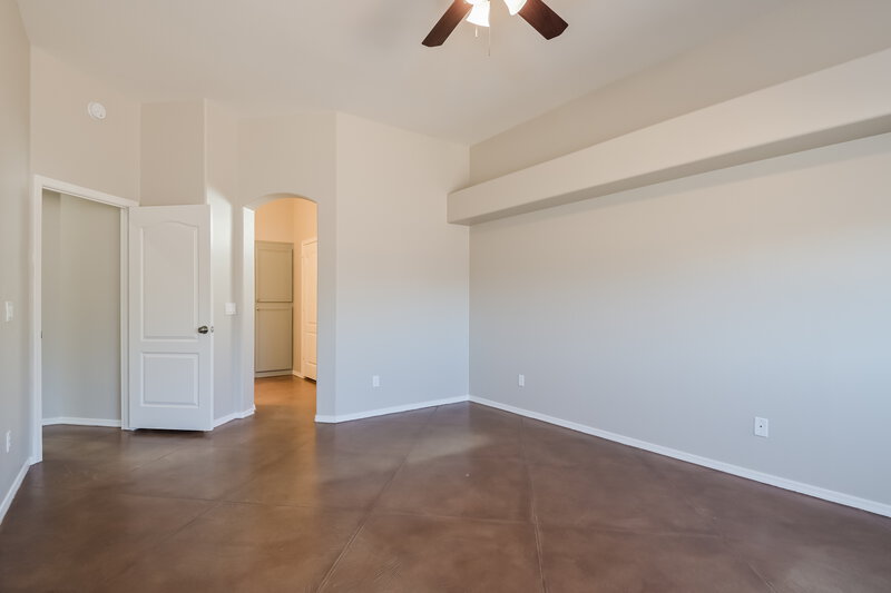 2,075/Mo, 7938 W Hawk Eagle Ct Tucson, AZ 85757 Main Bedroom View 2