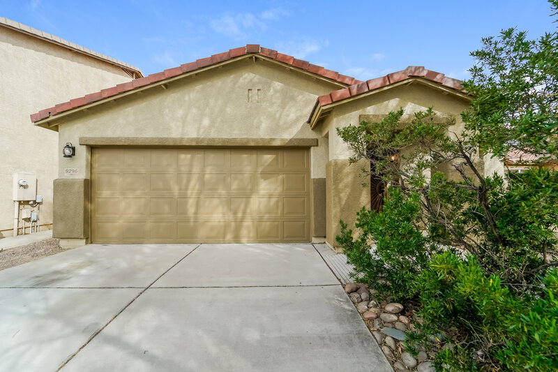 2,180/Mo, 9296 N Centipede Ave Tucson, AZ 85742 External View