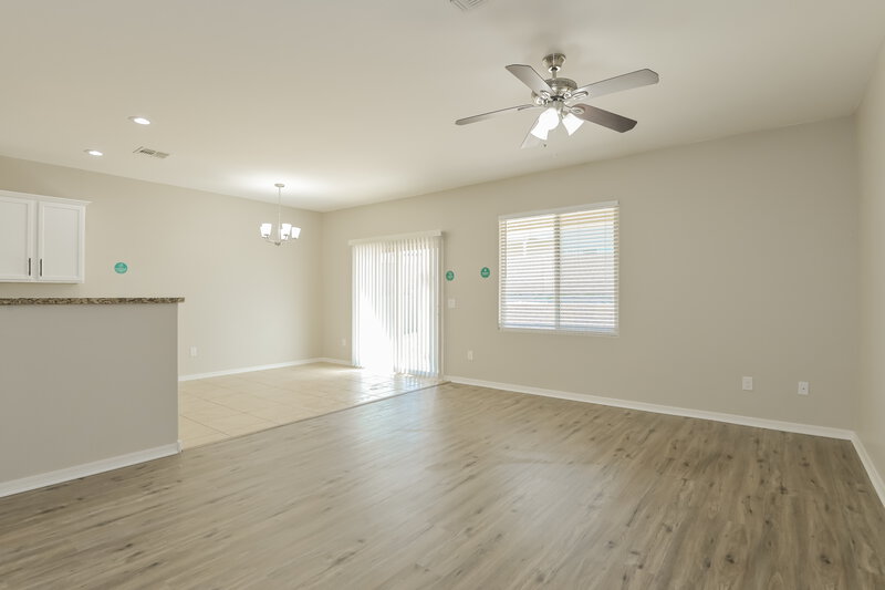 2,685/Mo, 8237 W Kittiwake Ln Tucson, AZ 85757 Living Room View