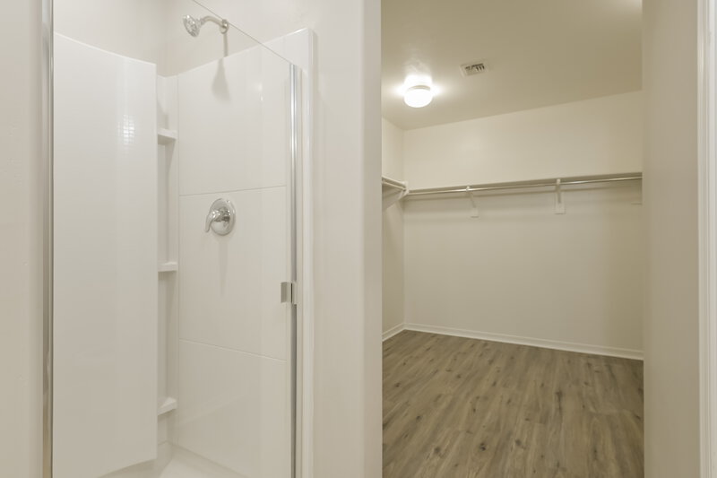 2,685/Mo, 8237 W Kittiwake Ln Tucson, AZ 85757 Walk In Closet View