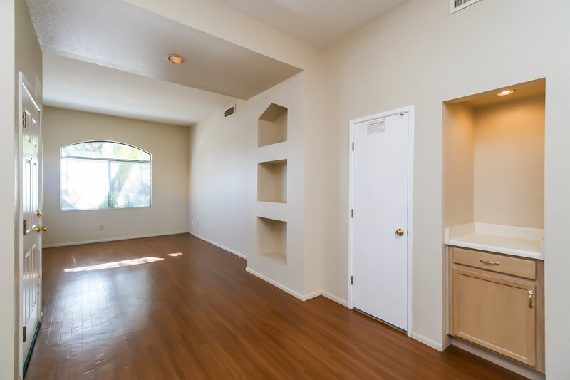 1,985/Mo, 9997 E Paseo San Ardo Tucson, AZ 85747 Foyer View