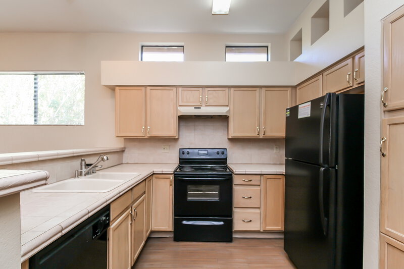 1,985/Mo, 9997 E Paseo San Ardo Tucson, AZ 85747 Kitchen View 2