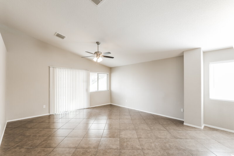 1,980/Mo, 10392 E Rose Hill St Tucson, AZ 85747 Living Room View 3
