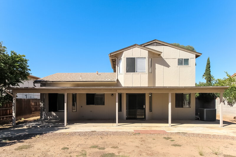 0/Mo, 5910 N Edenbrook Ln Tucson, AZ 85741 Rear View