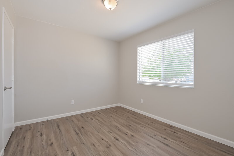 2,015/Mo, 7641 E 27th St Tucson, AZ 85710 Bedroom View 2