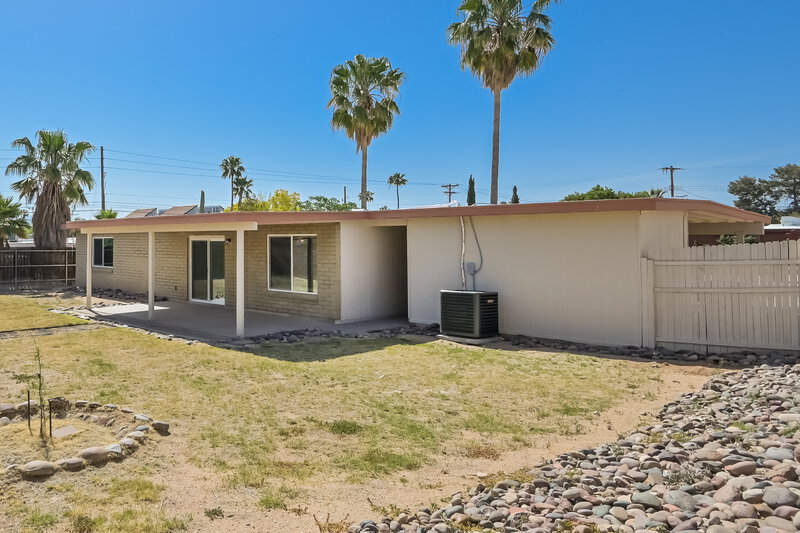 2,015/Mo, 7641 E 27th St Tucson, AZ 85710 Rear View