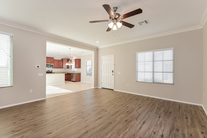 2,250/Mo, 10903 E Midnight Moon Ln # 4 Tucson, AZ 85747 Living Room View 2