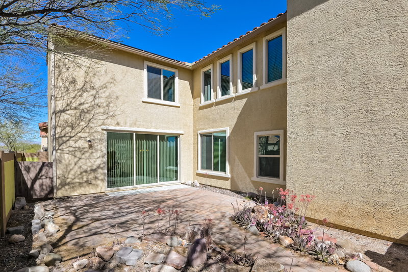 2,250/Mo, 10903 E Midnight Moon Ln # 4 Tucson, AZ 85747 Side View