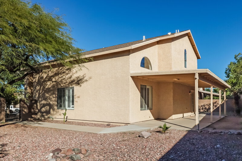 1,995/Mo, 2571 W Blaine Ct Tucson, AZ 85745 Rear View