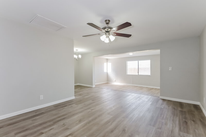 1,785/Mo, 6761 E Fayette St Tucson, AZ 85730 Living Room View 2
