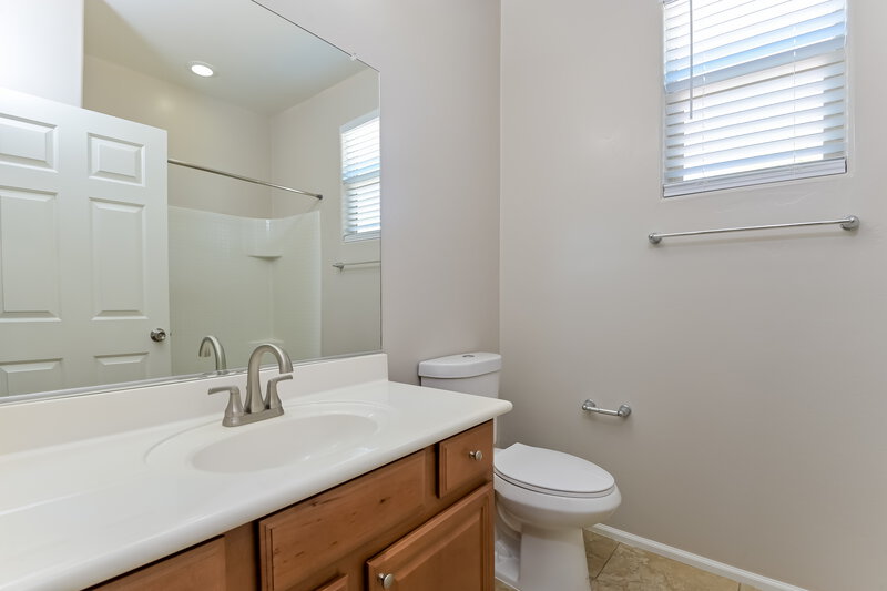 2,040/Mo, 7465 S Mountain Star Dr Tucson, AZ 85757 Bathroom View