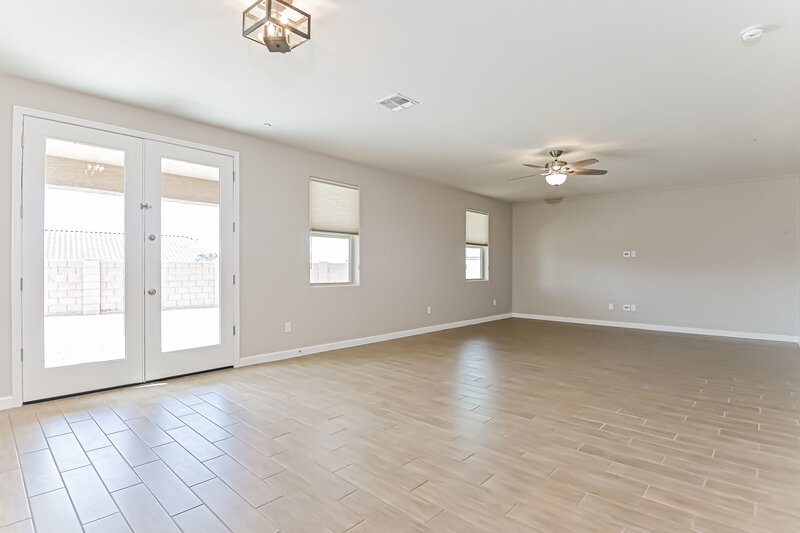 2,785/Mo, 215 W Charles L McKay St # 5 Vail, AZ 85641 Breakfast Nook View