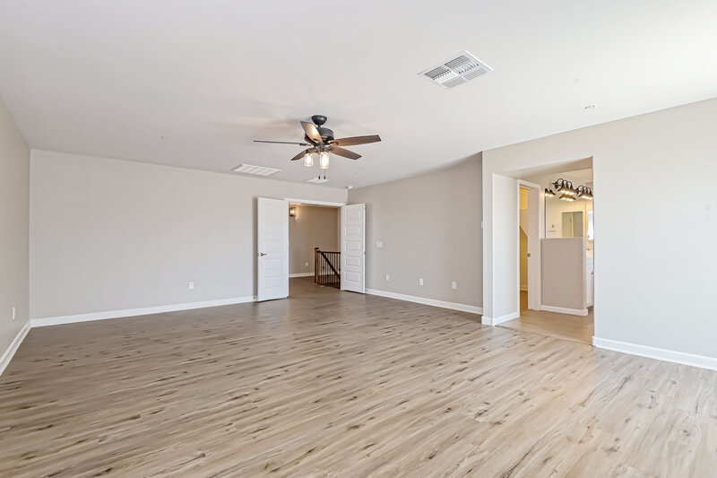 2,785/Mo, 215 W Charles L McKay St # 5 Vail, AZ 85641 Main Bedroom View