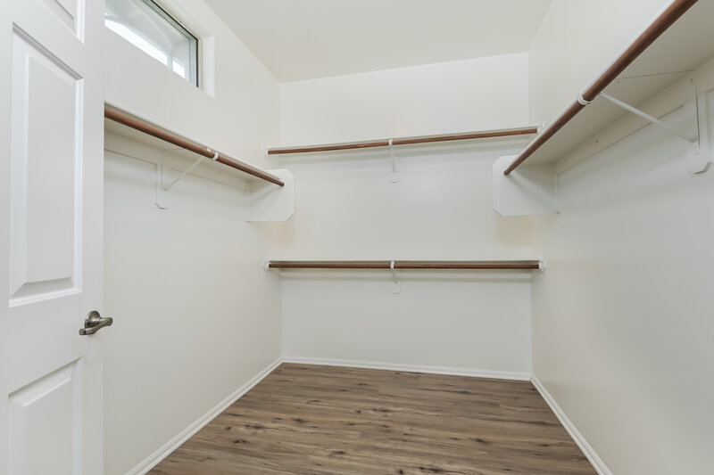 2,150/Mo, 7421 S Mountain Star Dr Tucson, AZ 85757 Walk In Closet View